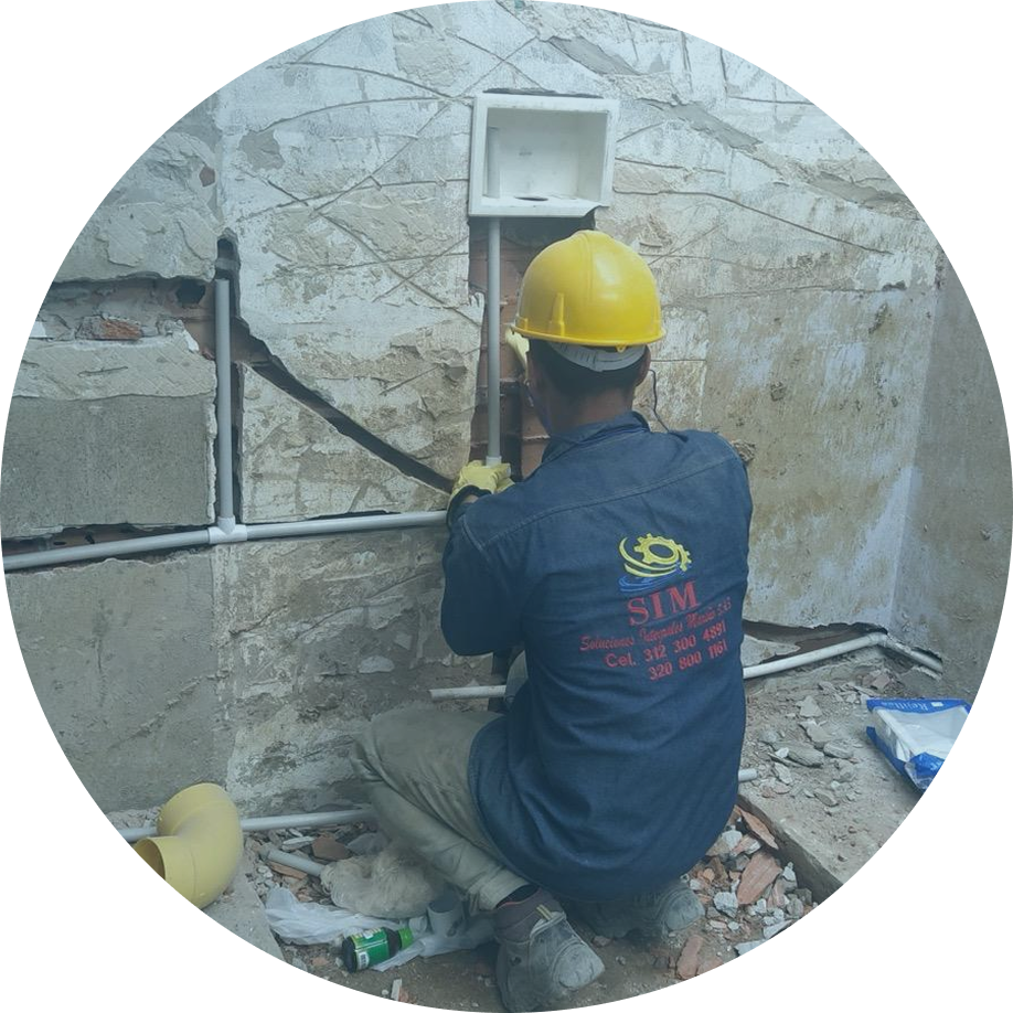 Our high-altitude work with safety and precision